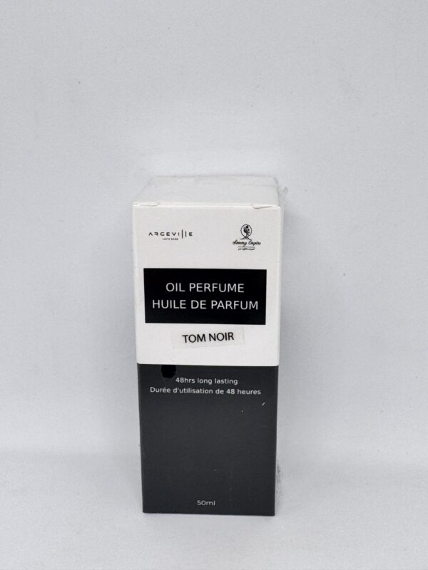 TOM NOIR - Image 3